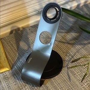 Dyson Metallic Silver and Black Holder